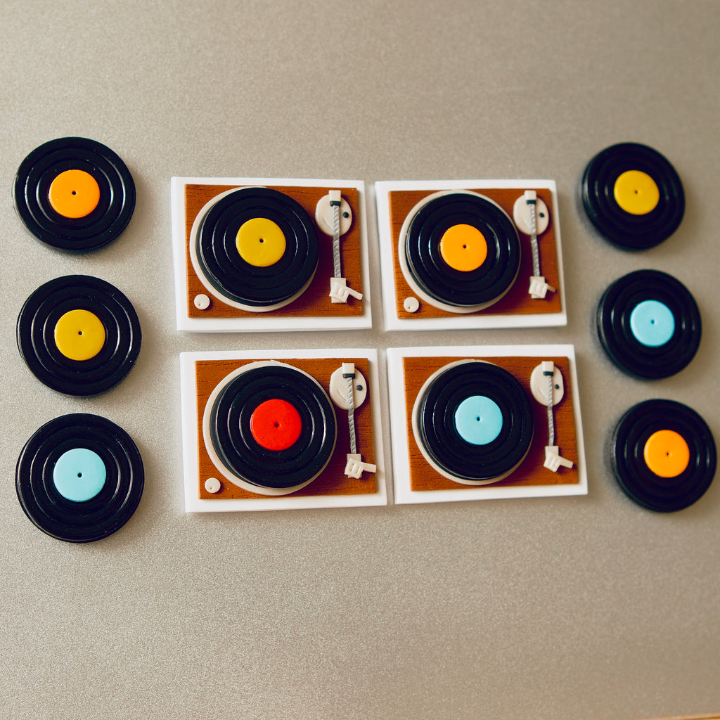 Vinyl Player (NFC Magnet)