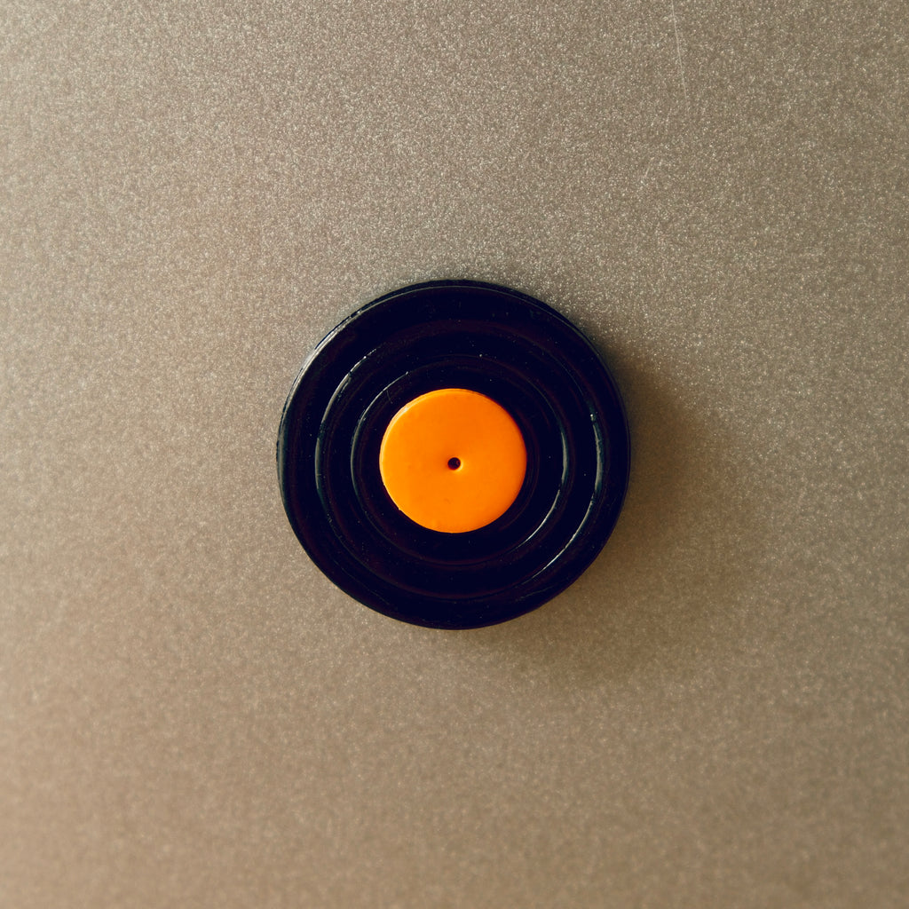 Vinyl (NFC Magnet)