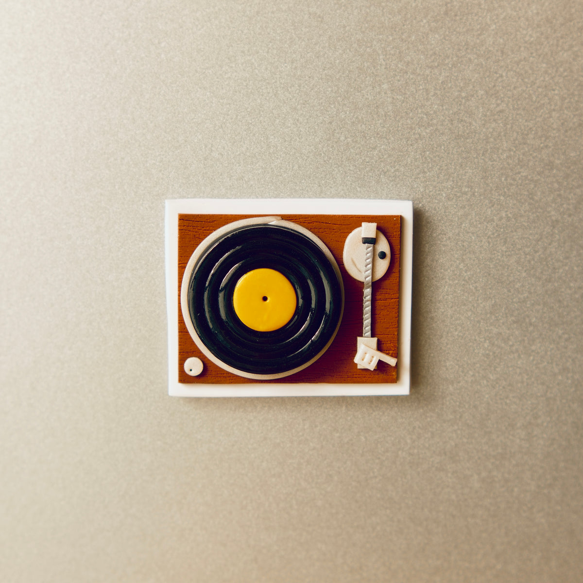 Vinyl Player (NFC Magnet)